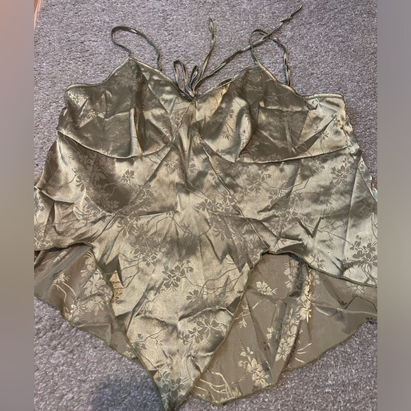 Romwe Top - Picture 1 of 3